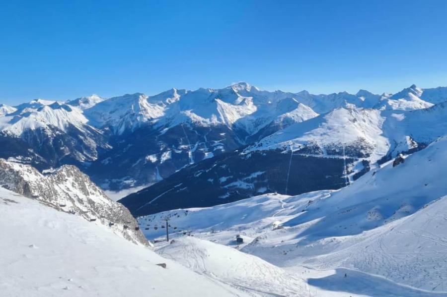 Val d'Isère snow cover & ski conditions report, forecast